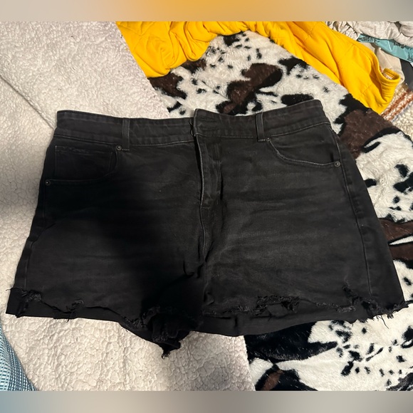 American eagle shorts - Picture 2 of 7